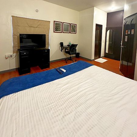 Brick Castle Hotell Chennai Eksteriør bilde