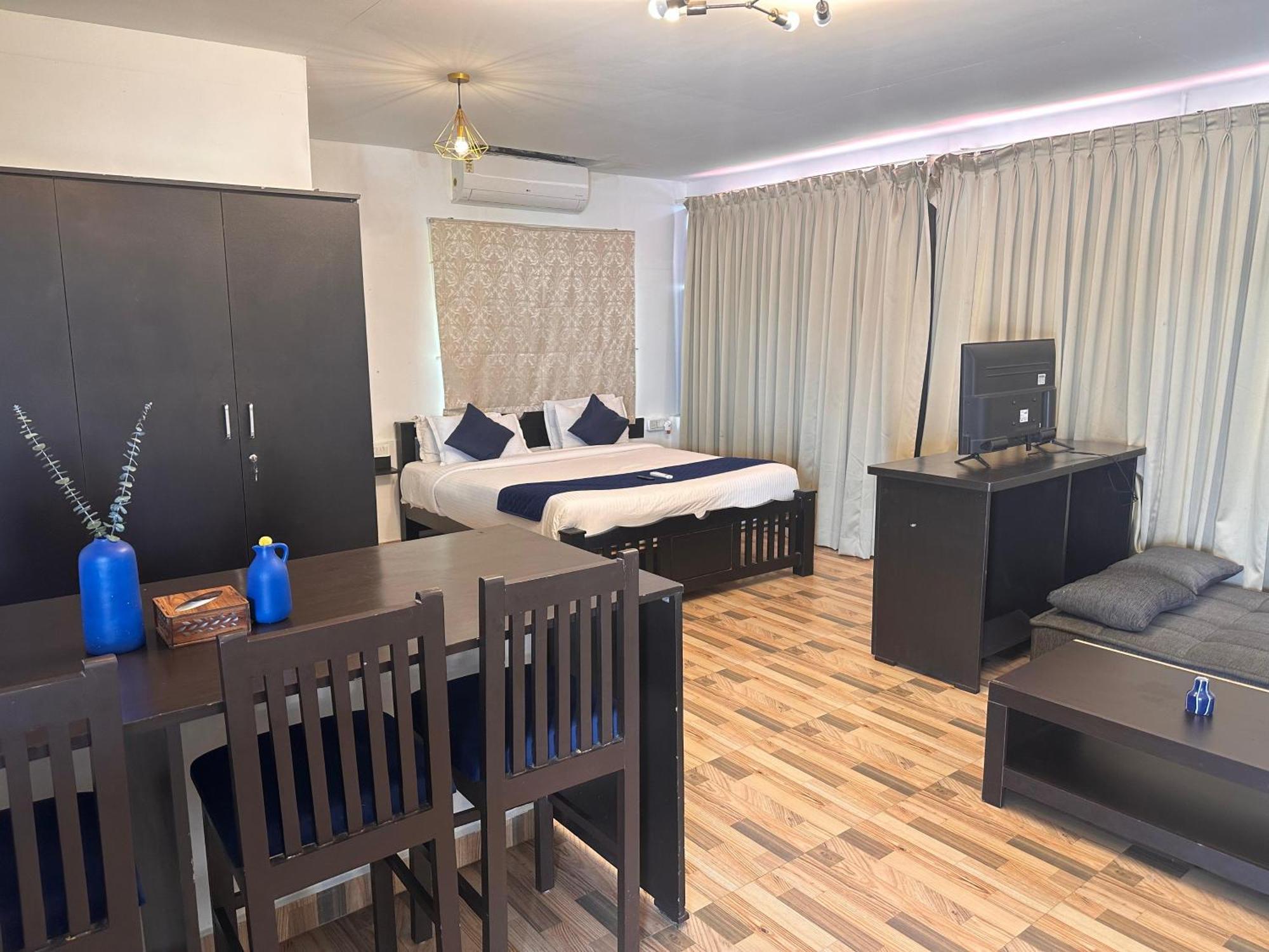 Brick Castle Hotell Chennai Eksteriør bilde